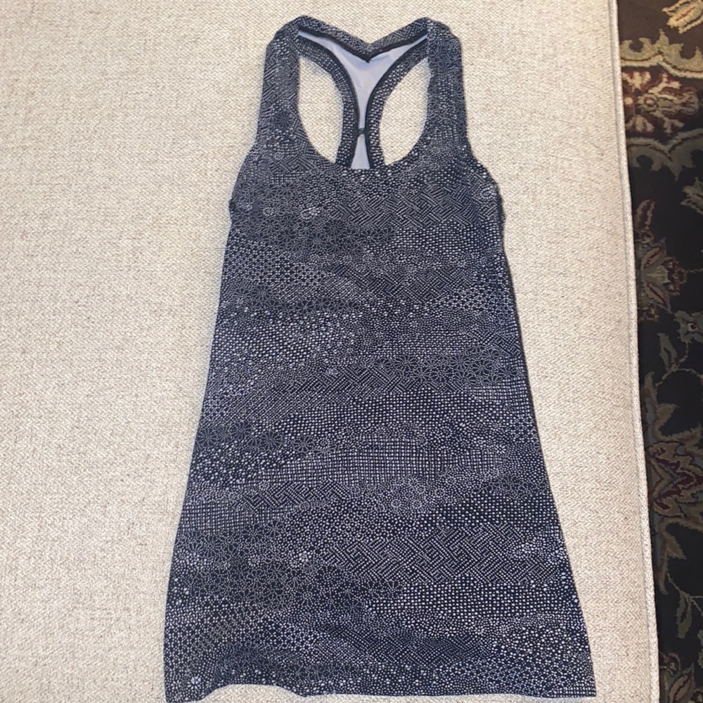 Lululemon tank- 2